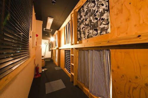 Hakata Gofukumachi Hostel Takataniya Fukuoka  Exterior foto